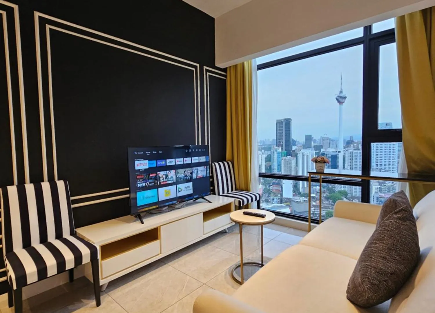 Axon Suites Infinity Pool 쿠알라룸푸르 말레이시아